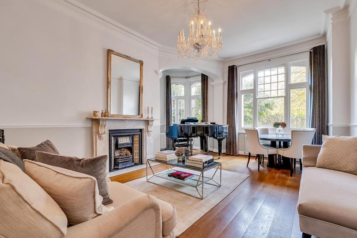 Luxury Kensington Flat - Private Garden - Tube 4 Min Walk * Londra