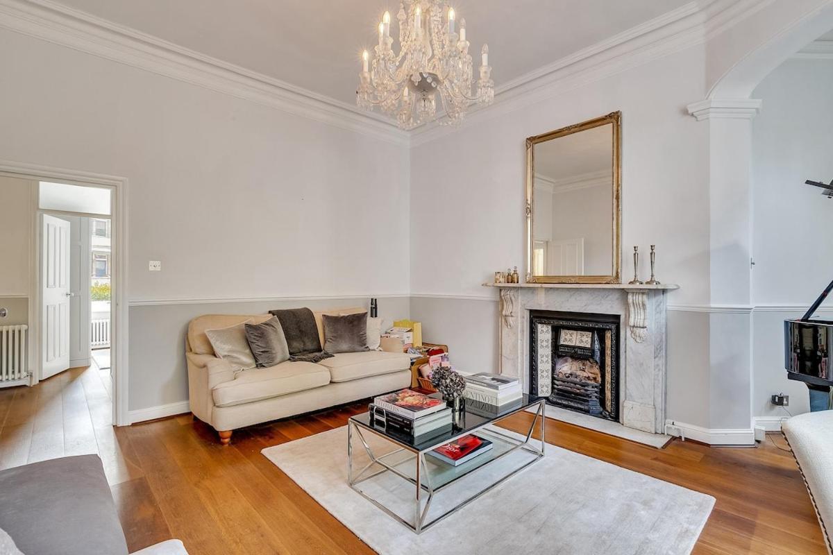 Luxury Kensington Flat - Private Garden - Tube 4 Min Walk *