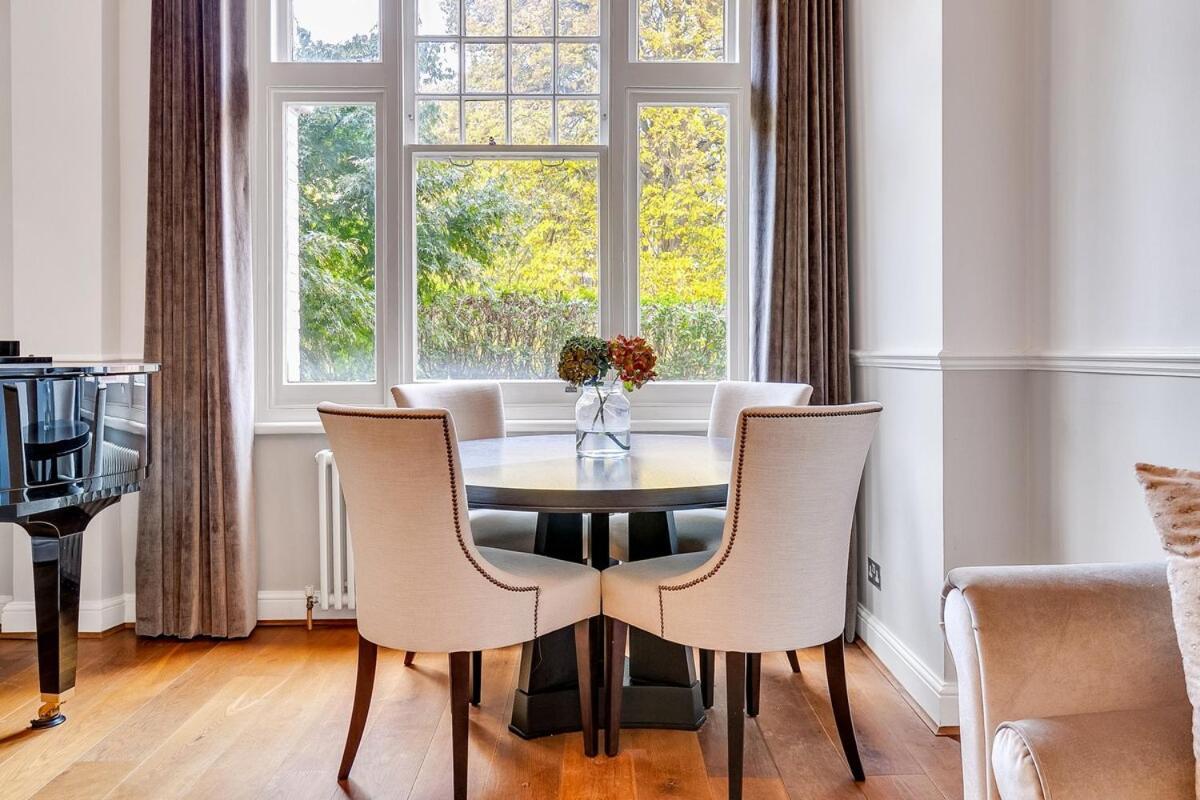 Luxury Kensington Flat - Private Garden - Tube 4 Min Walk Londra