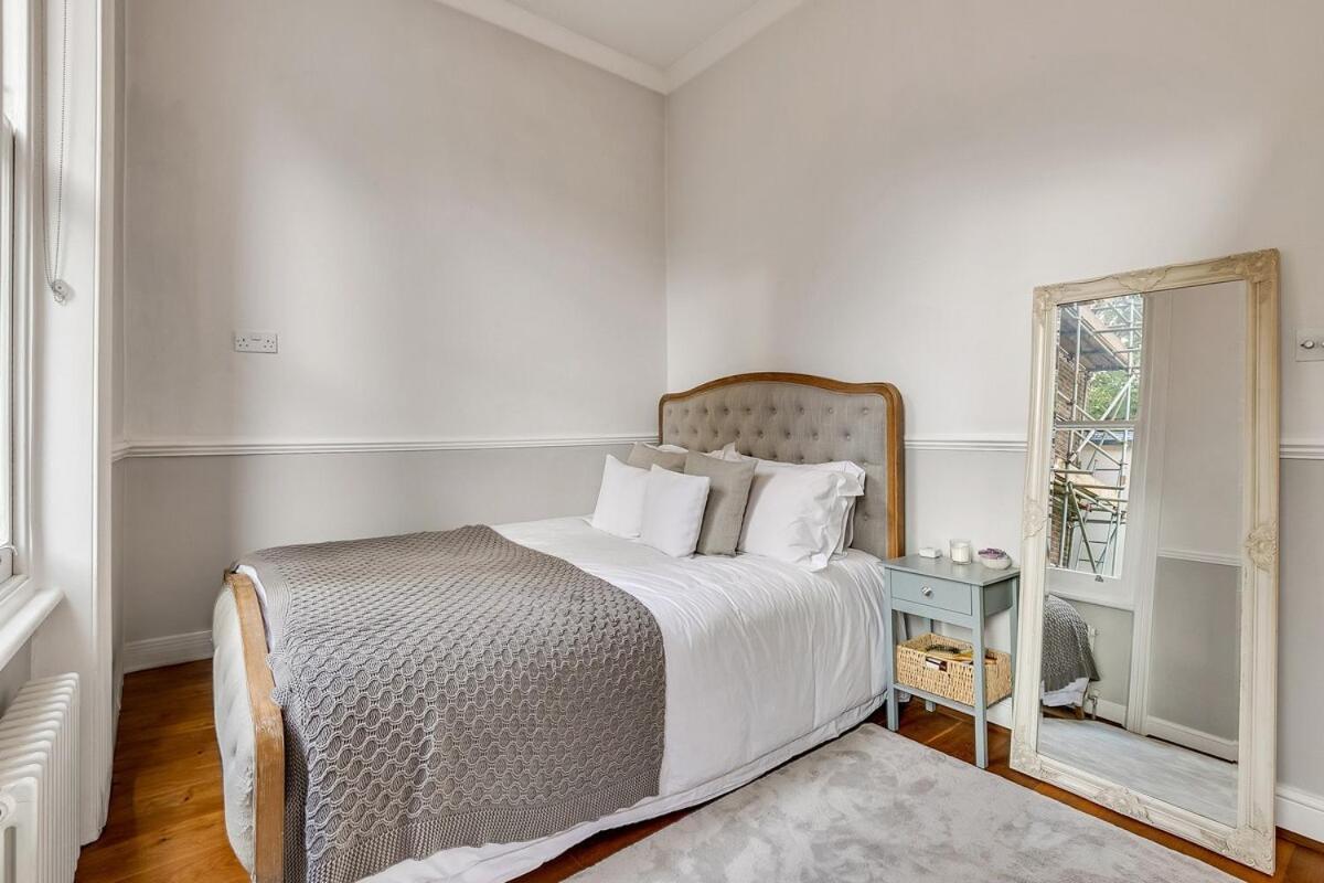 Luxury Kensington Flat - Private Garden - Tube 4 Min Walk Appartamento *